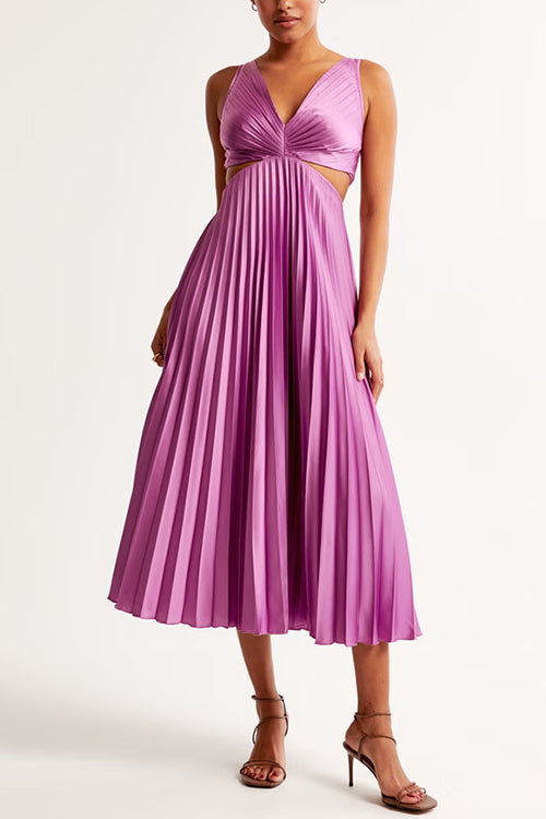 Karen™ - Neck Cut Out Pleated Maxi Dress